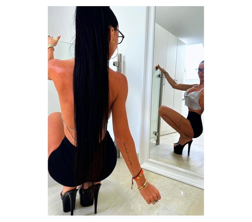 Escorts Buckinghamshire Milton Keynes - Photos for New BiCoupleMF. High class