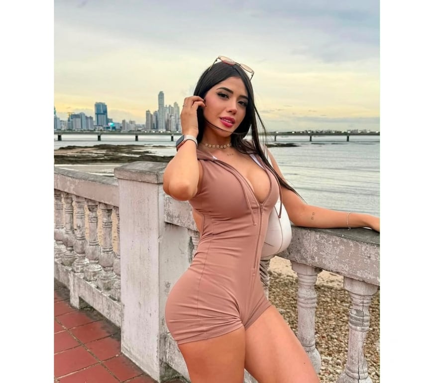 Escorts Cardiff Cardiff City Centre - Cardiff - Photos for 💋Hannah Next Door 💋