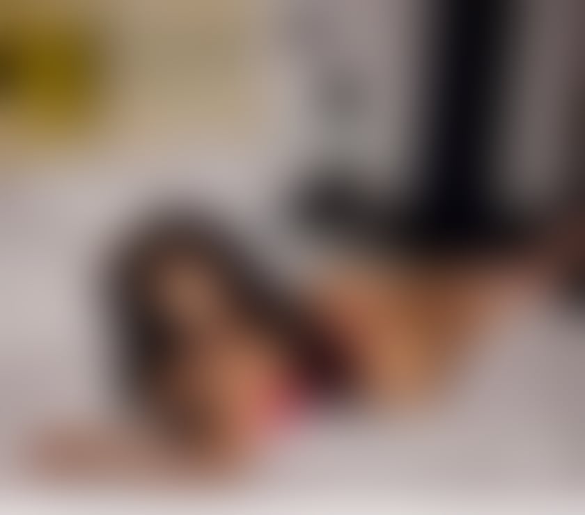 Escorts Shropshire Shrewsbury - Shropshire - Photos for Sexy and dazzling Latin party. Complete girlfriend experienc