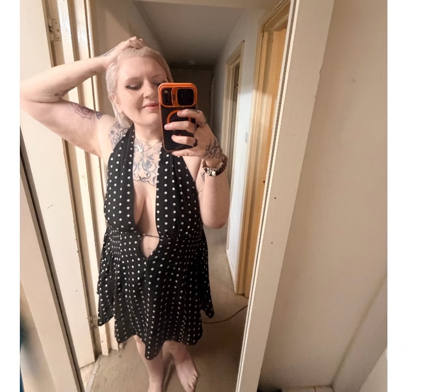 Escorts Somerset Bath and North East Somerset - Photos for Curvy Bath Born Babe 🖤