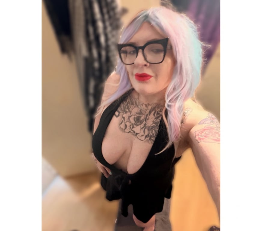 Escorts Somerset Bath and North East Somerset - Photos for Curvy Bath Born Babe 🖤
