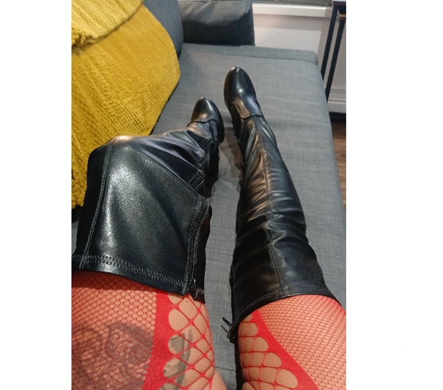 Escorts Belfast Malone - Belfast - Photos for British Sexy scouse KAYCEE RYDER TUES & WEDS