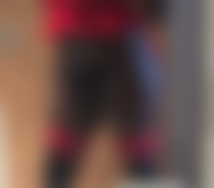 Trans Escorts West Yorkshire Leeds - Photos for Black TS visiting Leeds with 8 inches