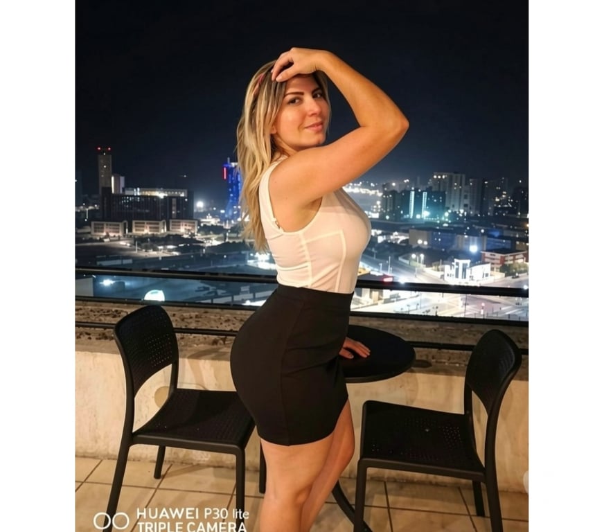 Escorts North West London Rayners Lane Station - North West London - Photos for Nikol, a Paraguayan MILF, but not just for a few days