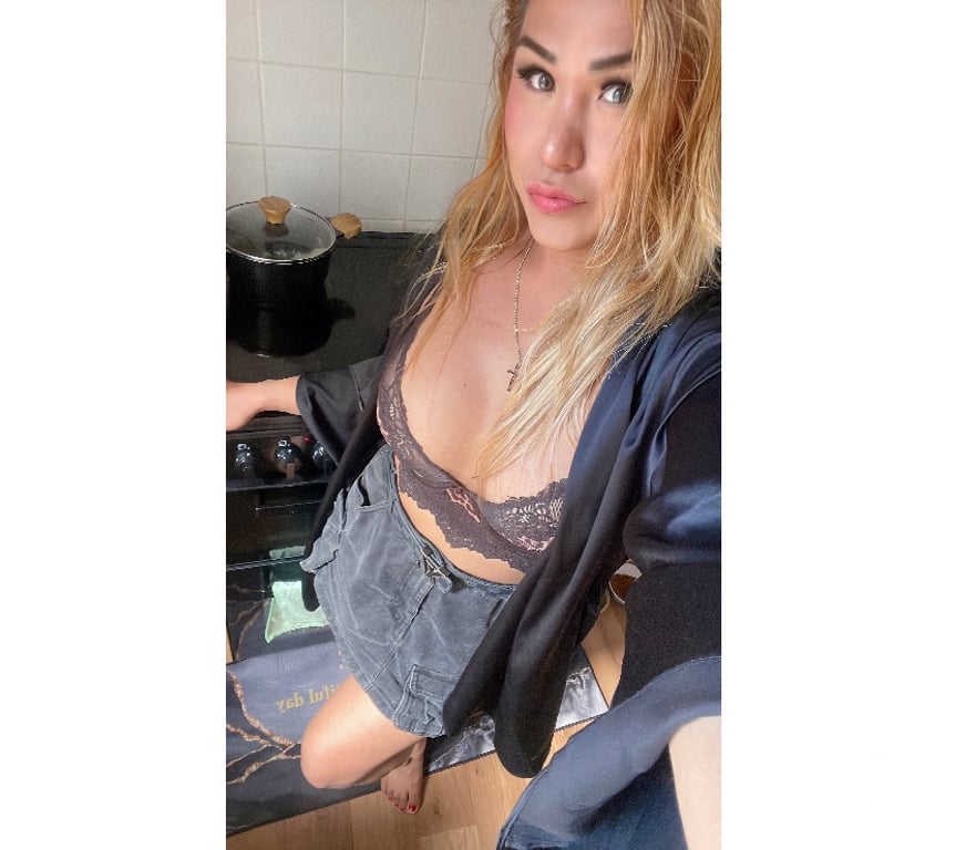Trans Escorts South Yorkshire Sheffield - Photos for Selene🌹 XL top and bottom very fuccional 🍆🍑