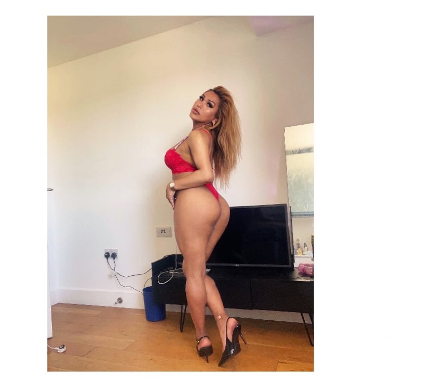 Trans Escorts South Yorkshire Sheffield - Photos for Selene🌹 XL top and bottom very fuccional 🍆🍑