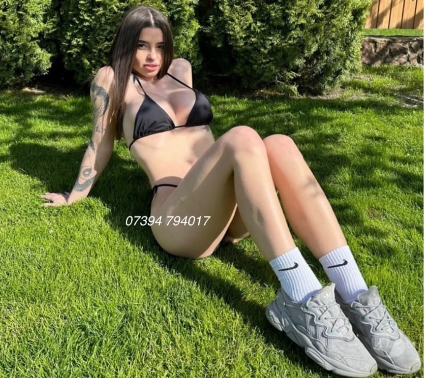 Escorts Lincolnshire Lincoln - Photos for 🔞Bombshell Party🥂?Domination ALEVEL OWO GFE💦