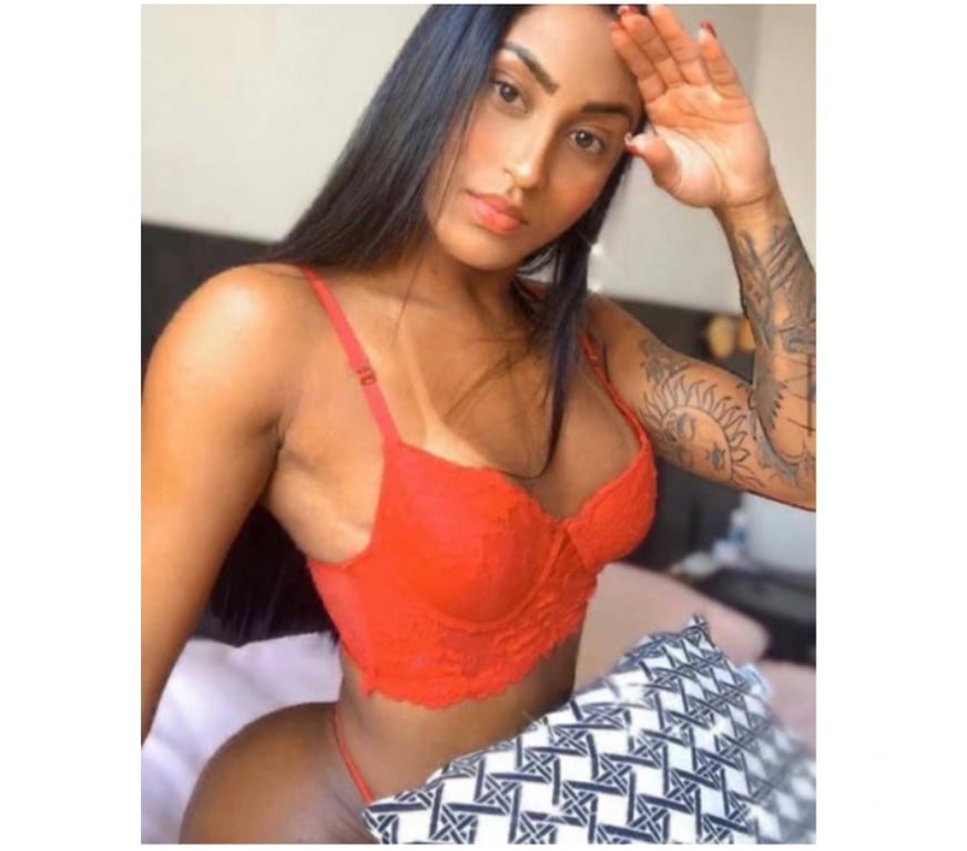 Escorts South West London Sutton - Photos for 🇧🇷🔥JHULLY BRAZILIAN GIRL🔥🇧🇷