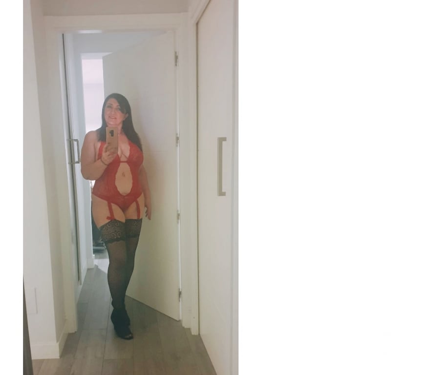 Escorts Tyne and Wear North Tyneside - Photos for Hot Latina Sandra offers a relaxing massage