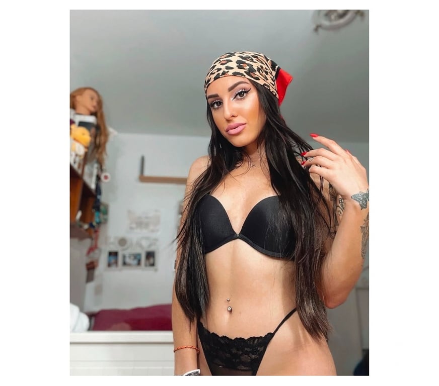 Escorts West Yorkshire Leeds - Photos for ❤️Sexy Karina🥳 party girl🥳Incall&Outcall