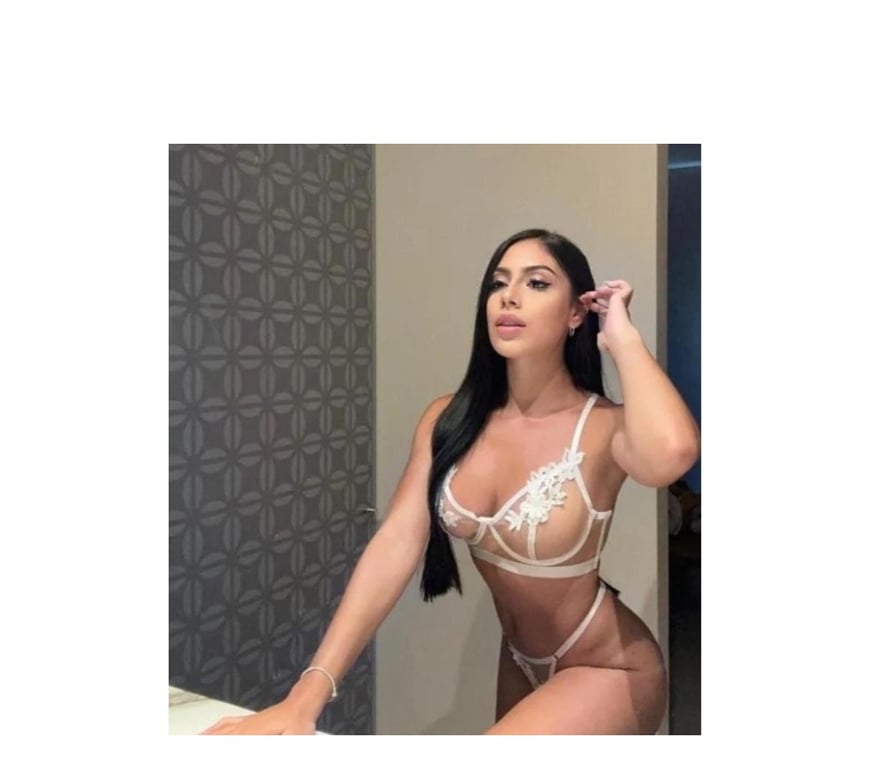 Escorts Bedfordshire Luton - Photos for Girl ready for party 👸🥳
