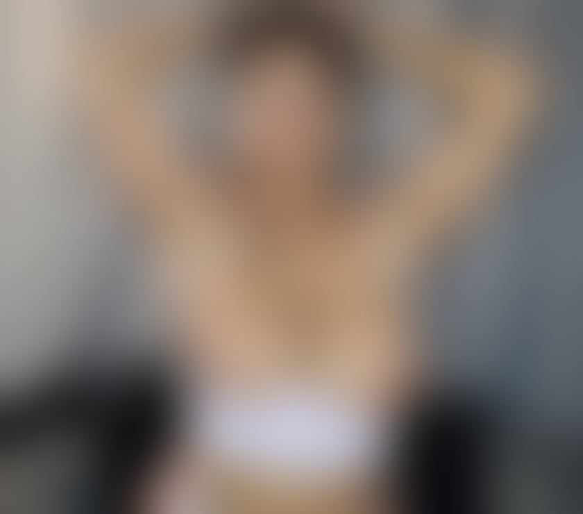 Escorts East London Gants Hill - East London - Photos for 🩷SEXY LANA🩷BIG TITI💞BEST SLOPP💋