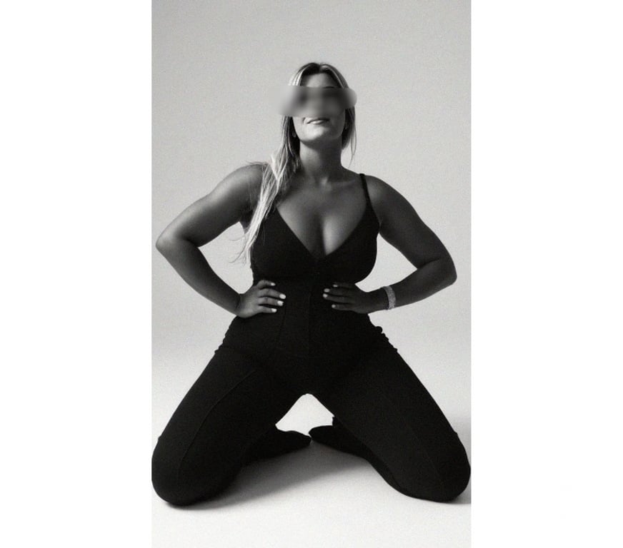 Escorts Central London Queensway - Central London - Photos for Katy Milf 07741016525 Big Juicy Bum