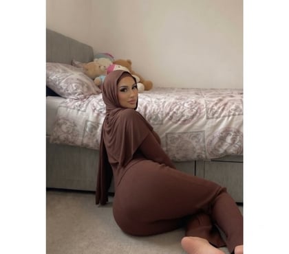 Escort Bradford City Centre Bradford - Photos for Sexy RAJA 100%real pic! no rush service ! party ! owo no1