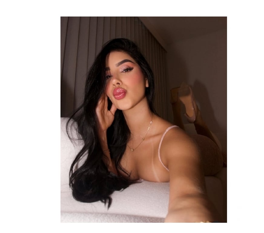 Escorts Cardiff Cardiff City Centre - Cardiff - Photos for 🇧🇷💯🍒New Girl Bruna🍒💯🇧🇷