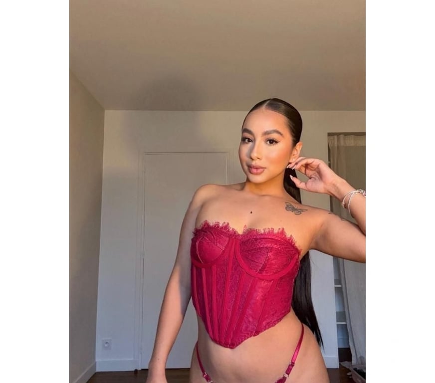 Escorts Kent Ashford - Photos for Camila – Spanish Brunette 🇪🇸