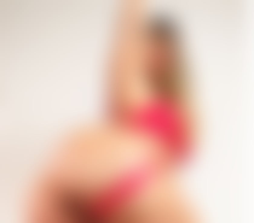 Escorts West Northamptonshire Northampton - West Northamptonshire - Photos for Jhully BRAZILIAN 🆕First time in UK🎉🫦