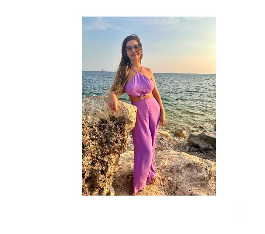 Escorts West Sussex Crawley - Photos for Anny Sexy Milf Crawley Town Centre