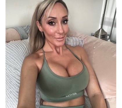  Escorts Slough Town Centre Slough - Photos for DISCREET FUN MILF💋💎 CALL ME TO BOOK 💋 ❤️