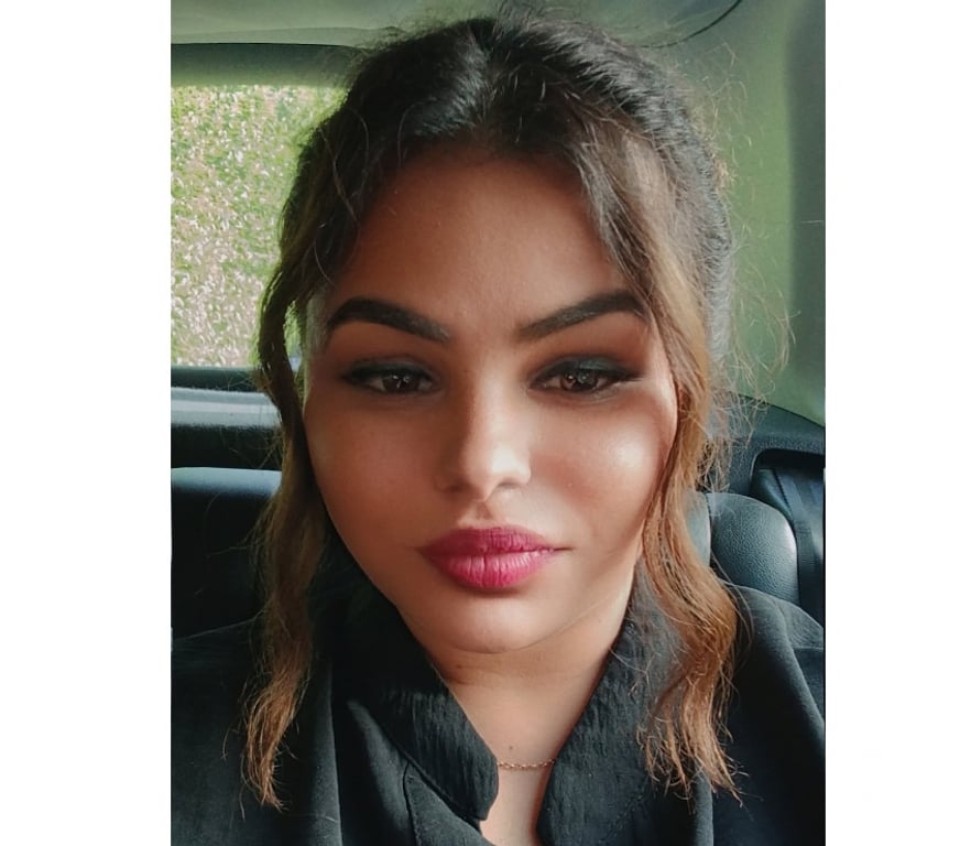 Escorts Essex Colchester - Photos for sexy Clementine top up