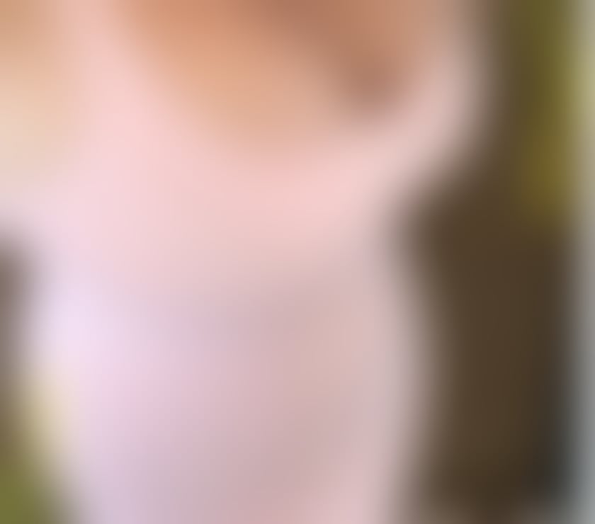 Escorts East London Stratford - East London - Photos for Mature Laura❤Natural big boobs💋Last day August 21