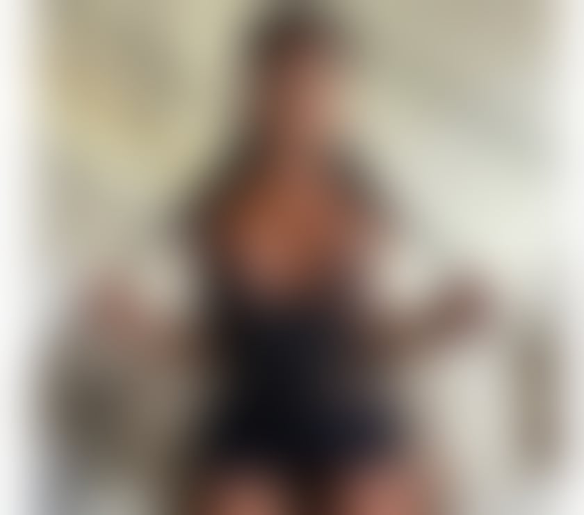 Escorts Mill Hill North West London - Photos for 🔥💋SHARY YOUR FAVORITE BRAZILIAN GIRLS💋🔥