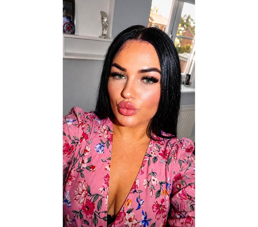 Trans Escorts Kent Ashford - Photos for 7inch Irish 🇮🇪 trans girl in Ashford Kent Tn231yd