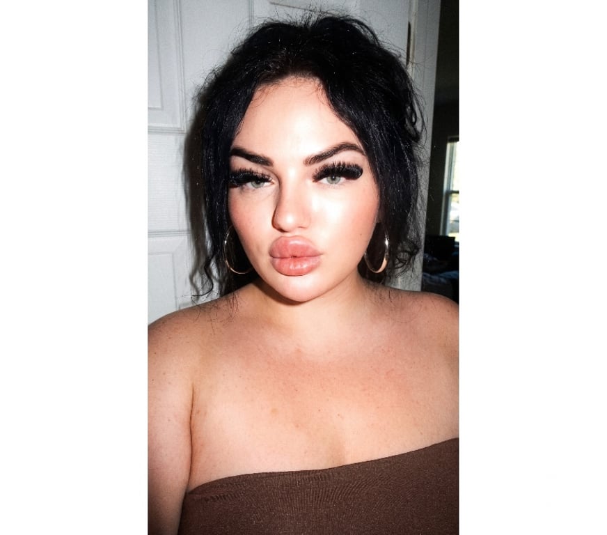 Trans Escorts Kent Ashford - Photos for 7inch Irish 🇮🇪 trans girl in Ashford Kent Tn231yd