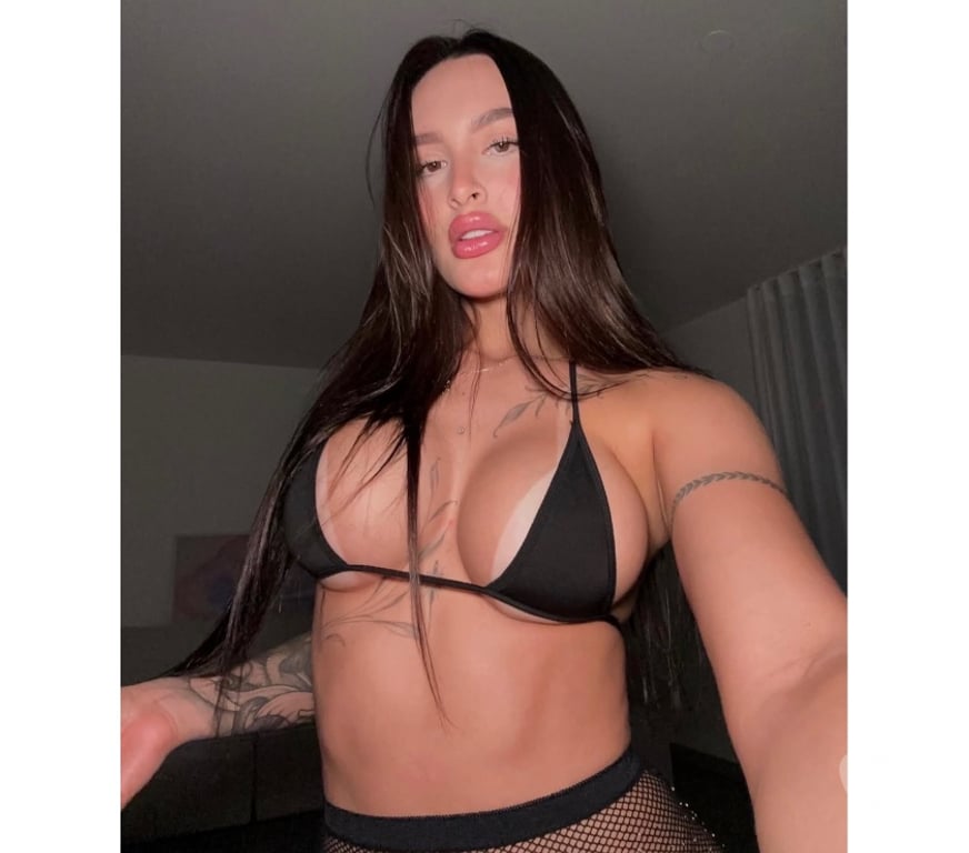 Escorts Hertfordshire Watford - Photos for BRUNETTE NATURAL AND FULL OF DESIRE 😈💋