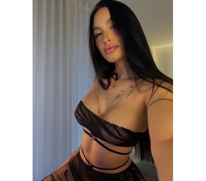  Escorts & Erotic Massage Watford Station Watford - Photos for BRUNETTE NATURAL AND FULL OF DESIRE 😈💋