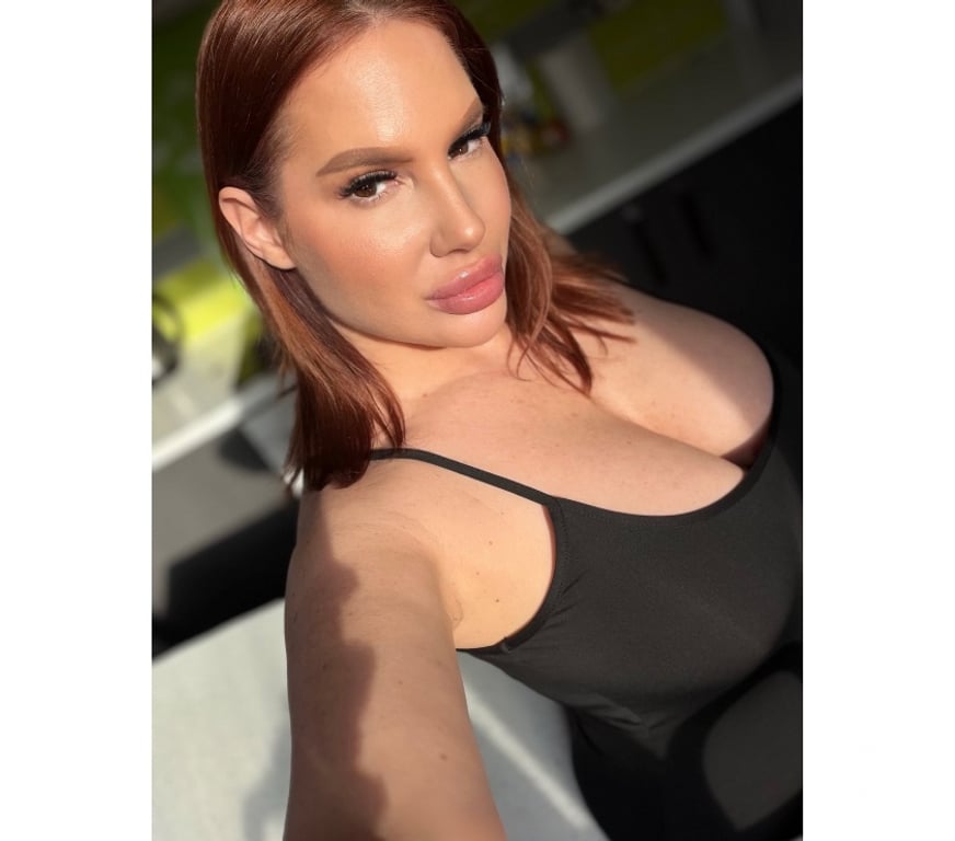 Escorts Brent Wembley - Brent - Photos for PLAYMATE LINDSEY in the area 🔥