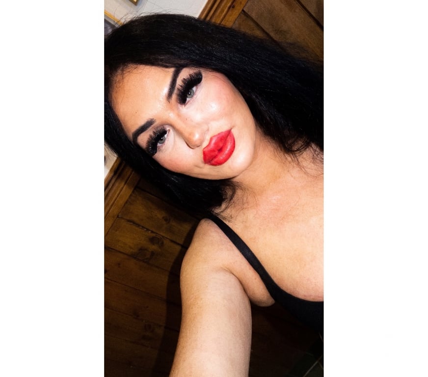 Trans Escorts Ealing Perivale - Ealing - Photos for 7inch Irish 🇮🇪 trans girl in Perivale Greenford ub6