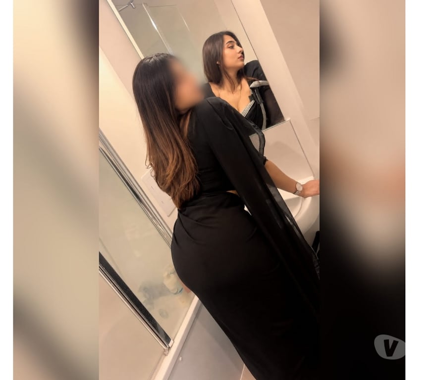 Escorts Lancashire Hyndburn - Photos for KANMANI BANGALORE TAMIL INDIAN GIRL IN RISHTON 👧 💋