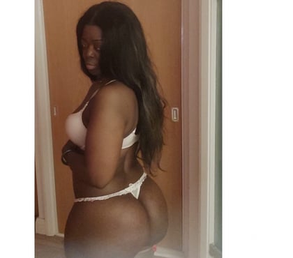 Escorts and Massages Crystal Palace South East London - Photos for 🍒🍑BIGGEST ASS IN TOWN 🇨🇺