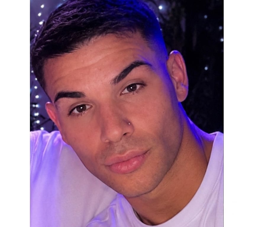  Gay massage Cheshire West and Chester Chester - Cheshire West and Chester - Photos for 🇪🇸Spanish guy available Only outcall