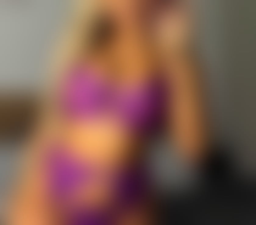 Escorts Aberdeen City Centre Aberdeen - Photos for NEW IN TOWN XXX SEXY BLONDE