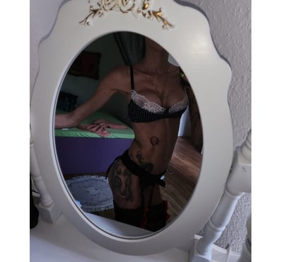 German Escorts & Erotic Massage Preston City Centre Preston - Photos for 🆕Skinny beauty austrian girl 🆕 REAL TATTOO