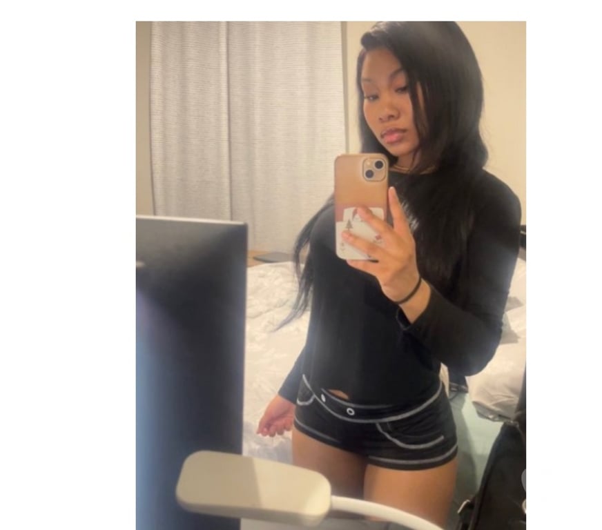 Escorts Oxfordshire West Oxfordshire - Photos for Premium private experience am available in town