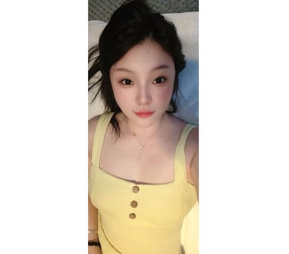 Escorts and Massages Leigh Wigan - Photos for Sensual Soothing Massage with a Smile