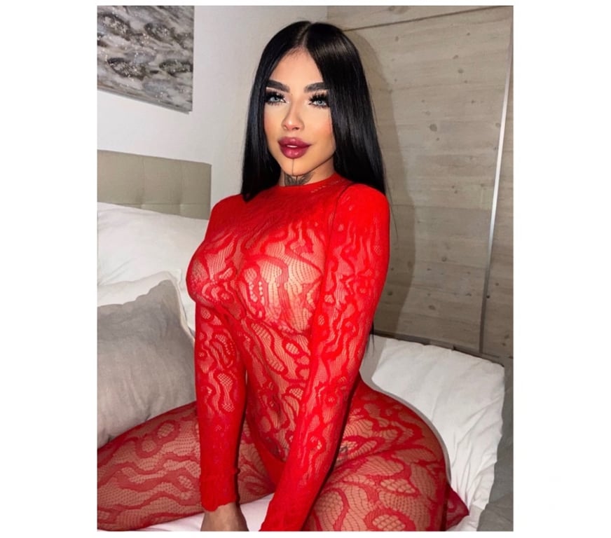 Escorts Hertfordshire Three Rivers - Photos for SENSUAL, CHARMING AND JUST RIGHT FOR YOU 💋🔥