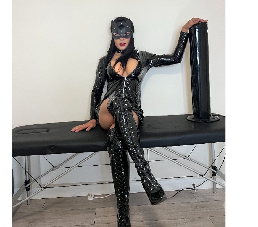Trans Escorts Hull Hull City Centre - Hull - Photos for Alice Dominatrix 🔥😈