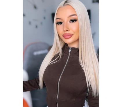 Escorts and Massages Gloucester City Centre Gloucester - Photos for New Sofia just arrived 😍