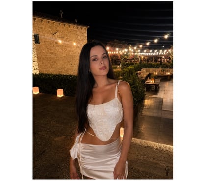 Escorts and Massages Dartford Town Centre Dartford - Photos for Sweet Emilly 👅 party 🥂 curvy body