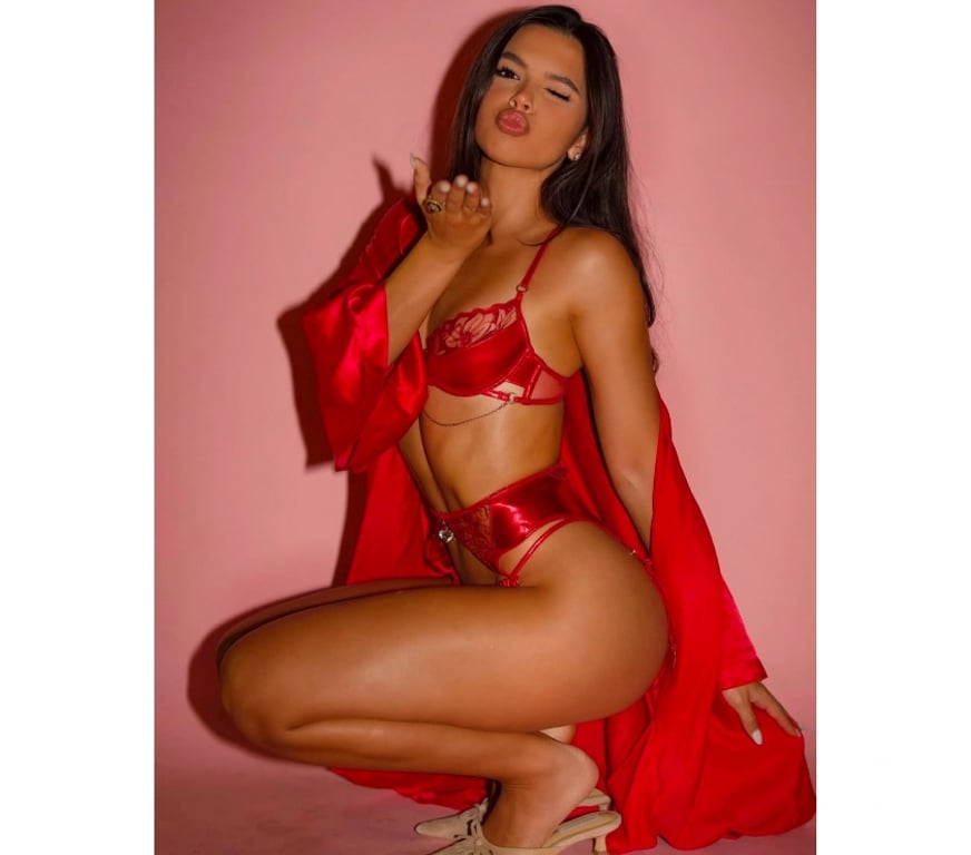 Escorts North West London Hendon Central - North West London - Photos for Paula Brazilian Girl💋🇧🇷 NEW NEW❤️‍🔥💕