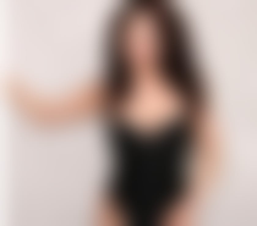 Escorts Park Royal North West London - Photos for Cindy 🔥 Hot Brunette 🔥 Outcall London