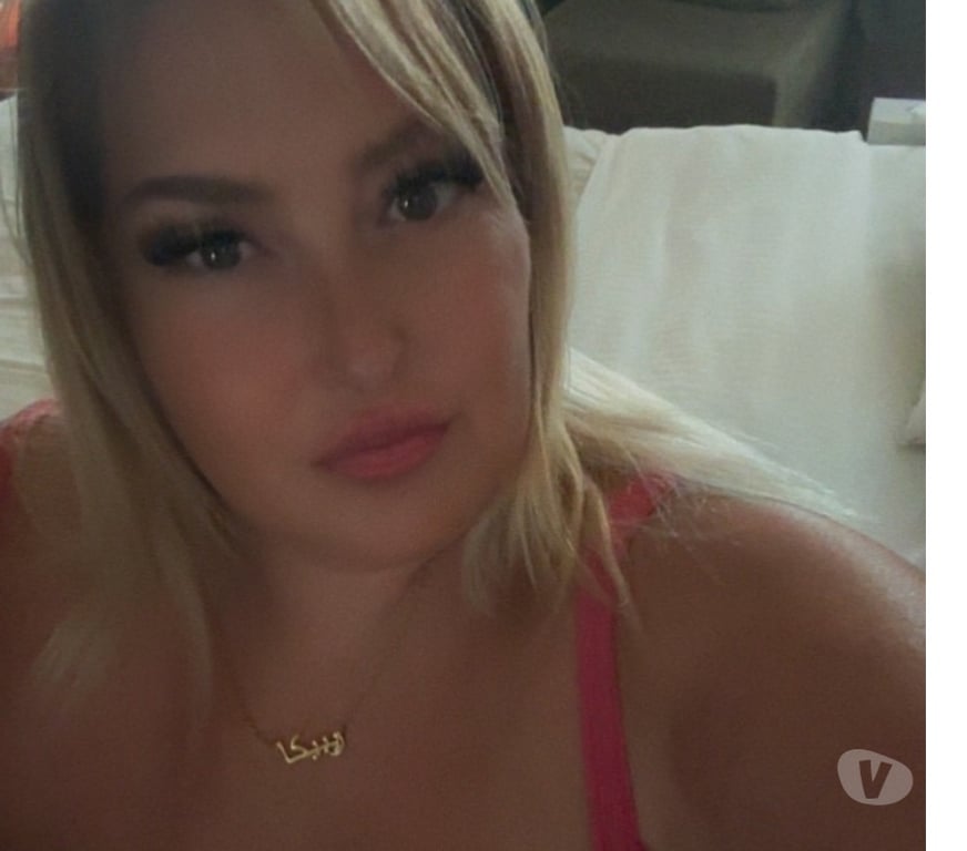 Escorts Lincolnshire North East Lincolnshire - Photos for Curvy blonde hair blue eyes
