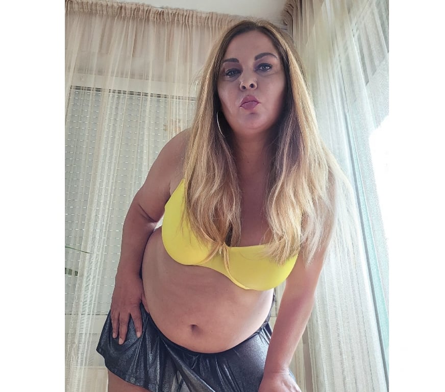 Escorts North West London Harrow - Photos for Miss Kira Lady!