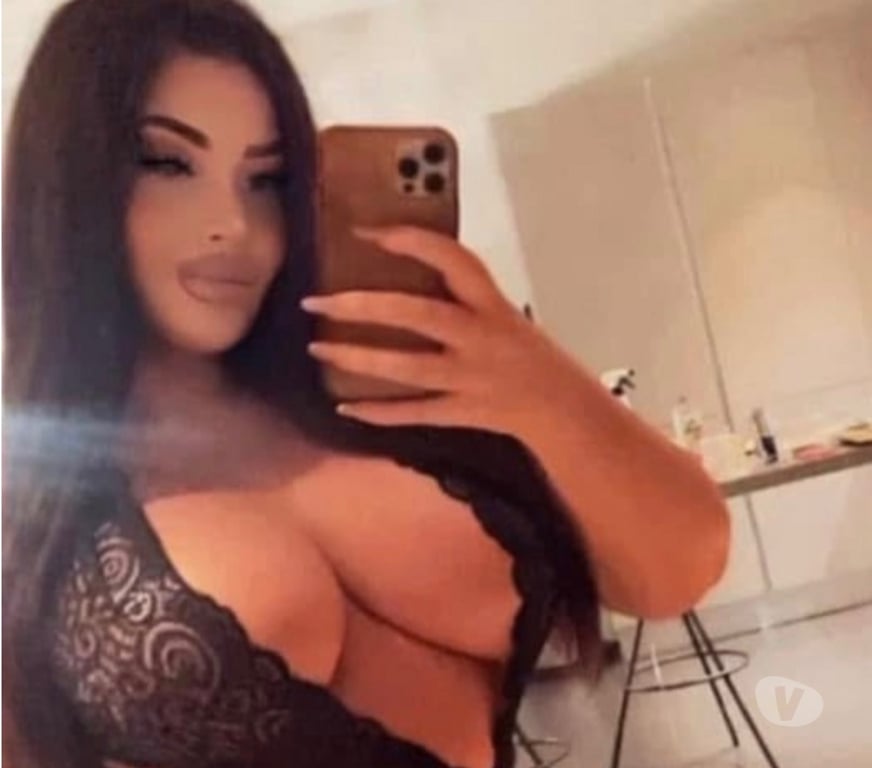 Escorts North London Muswell Hill - North London - Photos for ❤️Aisha Back to North London Big boobs Party ❤️