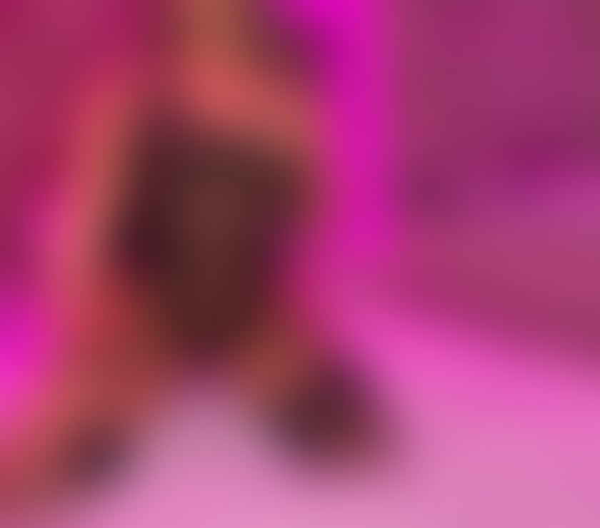 Escorts Caernarfon Gwynedd - Photos for LORRA OUTCALL ONLY