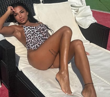 Escorts Stoke on Trent City Centre Stoke-on-Trent - Photos for New Girl In Town